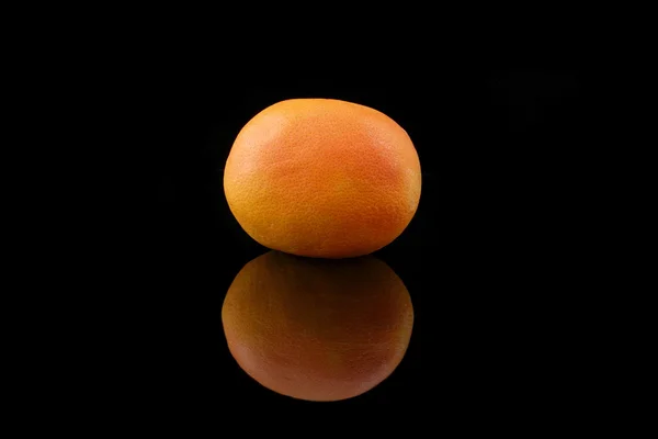 Schwarz auf grapefruitu — Stock fotografie