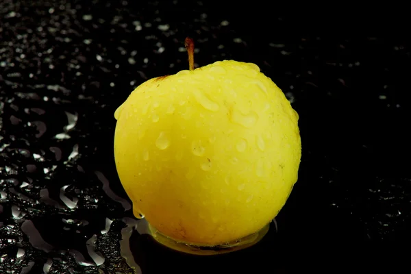 Apfel gelb schwarz — Photo
