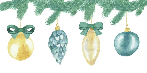 손으로 자연의 장식을 전나무 크리스마스 황금색과 파란색 장난감 공으로 배경에 — 스톡 사진