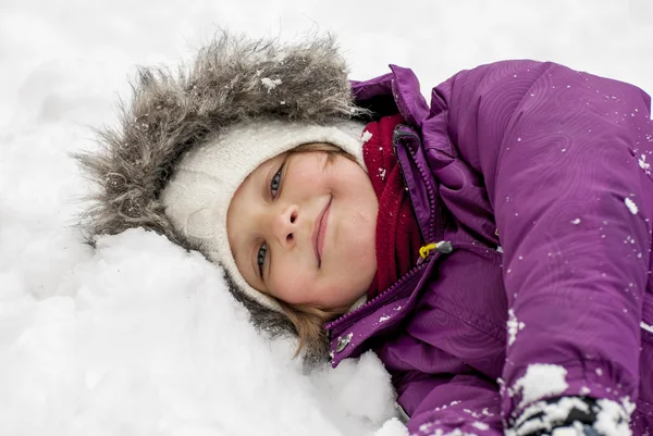 Odpočívej v sněhu — Stock fotografie