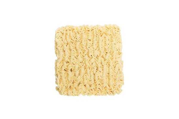 Beyaz arkaplanda hazır erişteler izole