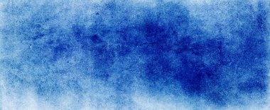 mavi suluboya arkaplan dokusu, soyut boyalı mavi kenar grunge ile beyaz bulutlar