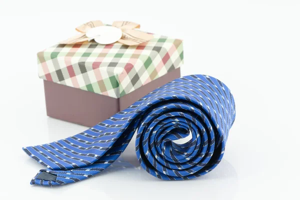 Walcowane z niebieski krawat paski na białym tle — Zdjęcie stockowe