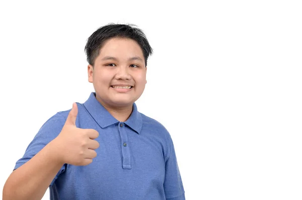 Portret Szczęśliwy Chłopiec Tłuszczu Azjatyckich Wyświetlono Kciuk Górę Gest Białym — Zdjęcie stockowe