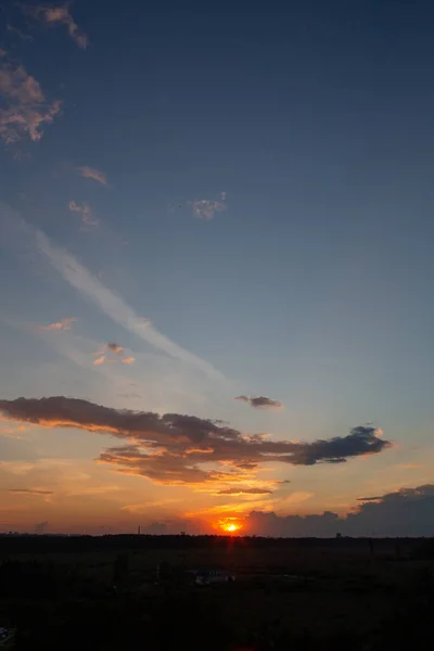 Sol Nuvens Pôr Sol — Fotografia de Stock