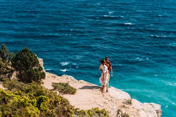 Uomo Donna Riva Mare Paio Luna Miele Paio Viaggiano Mondo — Foto Stock