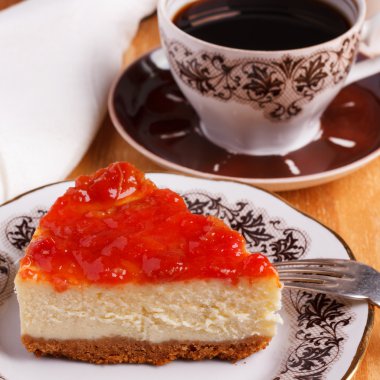 Cheesecake goiabada reçel, kahve ile
