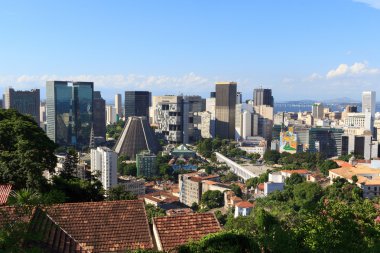 Şehir merkezinde Petrobras bina ve Rio de Janeiro Lapa su kemeri ile