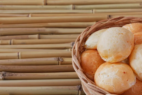 Brazilian snack pao de queijo (cheese bread) — Stock Photo, Image