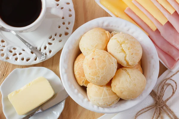 브라질 간식 pao de queijo (치즈 빵) — 스톡 사진