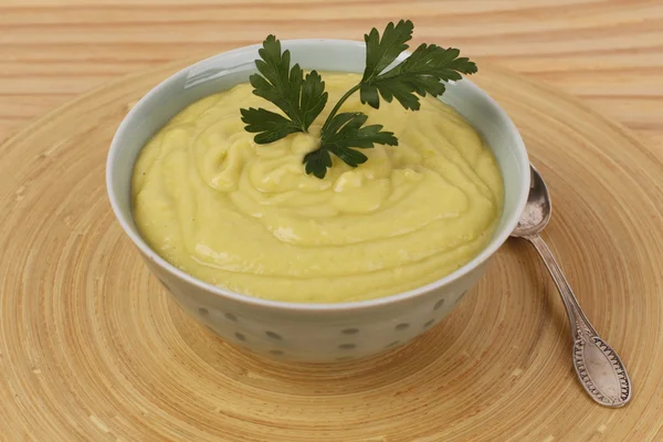 Sopa de crema vegetal con perejil — Foto de Stock