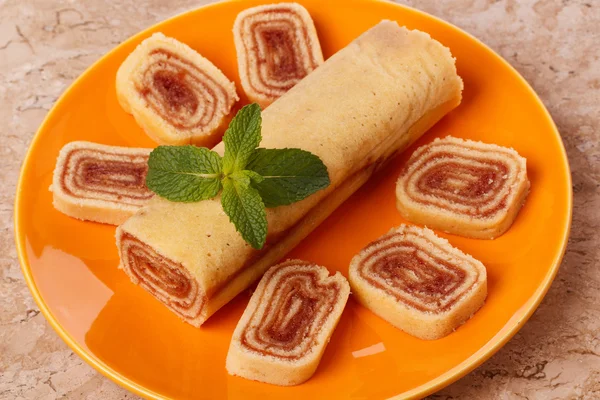 Bolo de rolo (svájci roll, torta roll) brazil desszert — Stock Fotó