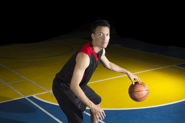 आशियाई बास्केटबॉल खेळाडू — स्टॉक फोटो, इमेज