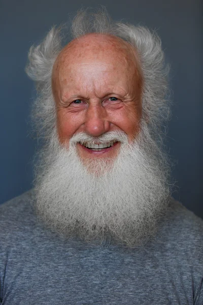 긴 흰 수염을 가진 노인 — 스톡 사진