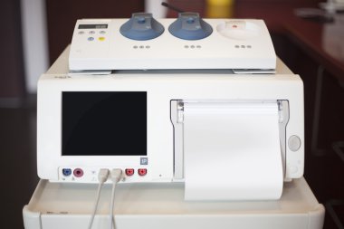 Cenin kalp atışı monitör, cardiotocography ile boşaltmak