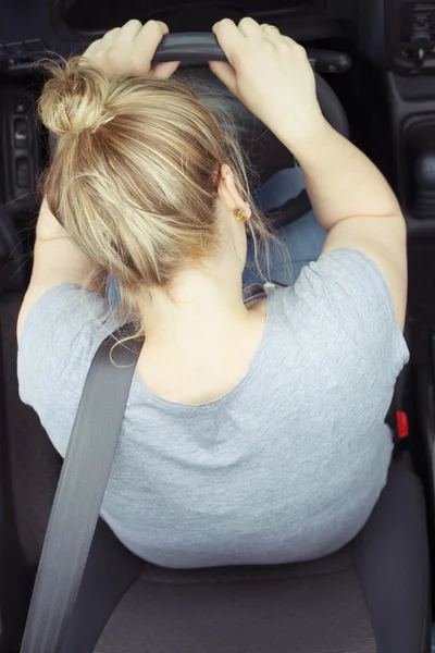 Donna in auto stressata — Foto Stock