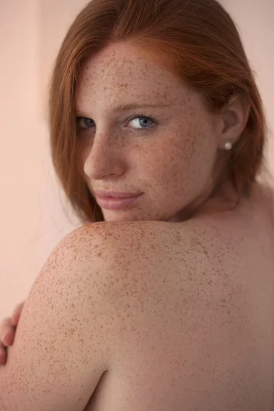 Portrait of beautiful freckled young redhead woman — Stock Photo, Image