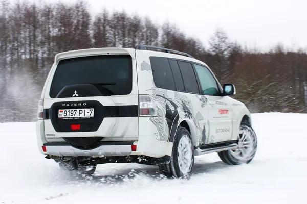 New Mitsubishi Pajero — Stock Photo, Image