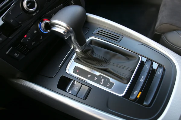 Audi Q5 TFSI — стоковое фото
