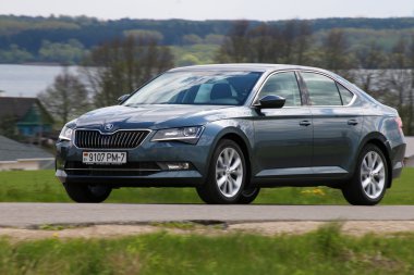 Yeni Skoda Superb