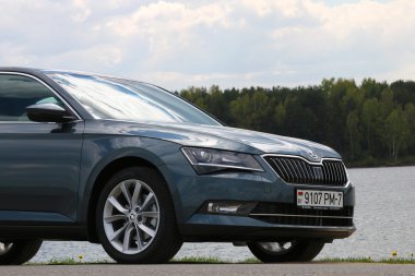 Yeni Skoda Superb
