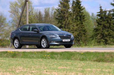 Yeni Skoda Superb