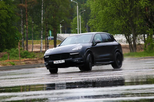 Nuevo Porsche Cayenne GTS —  Fotos de Stock