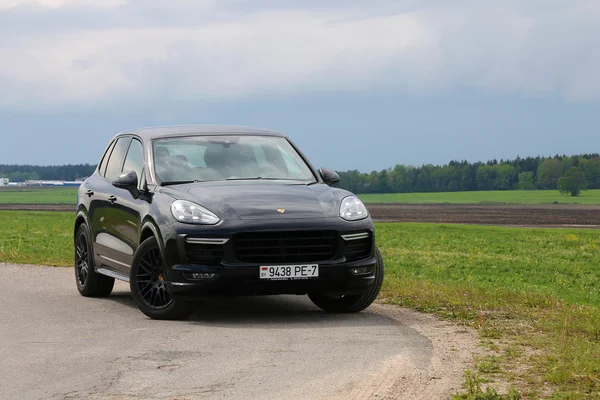 Nuevo Porsche Cayenne GTS —  Fotos de Stock