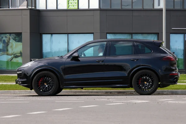 Yeni Porsche Cayenne Gts