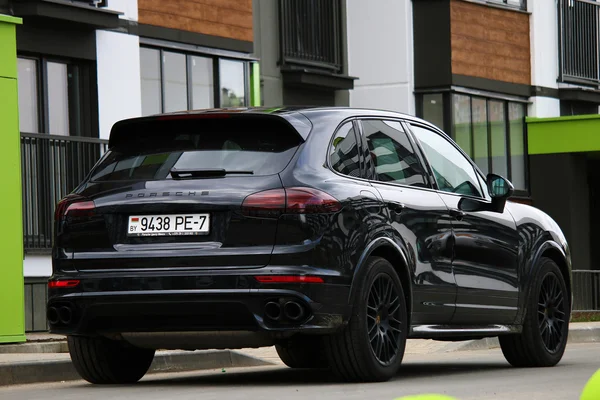 Yeni Porsche Cayenne Gts