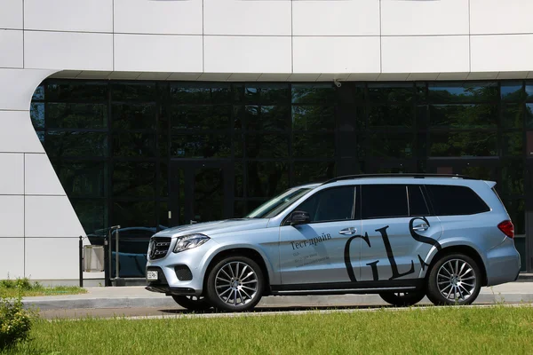 Mercedes-Benz Gls στο drive δοκιμής — Φωτογραφία Αρχείου