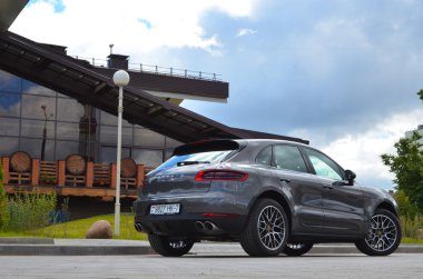 Porshe Macan S