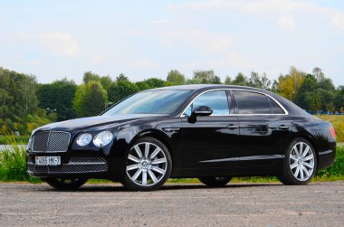 Bentley uçan mahmuz W12