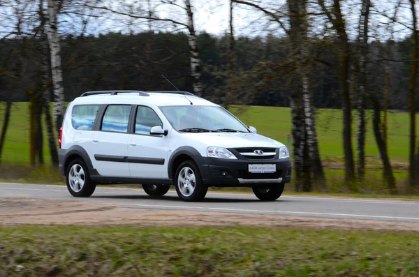 Lada Largus çapraz