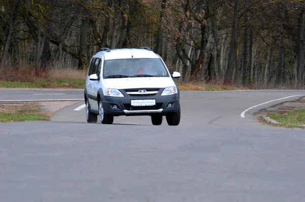 Lada Largus Cross — Stockfoto