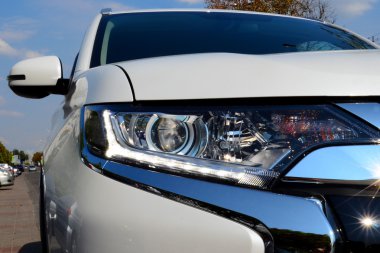 Yeni Mitsubishi Outlander