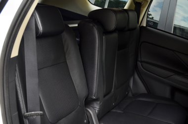 Yeni Mitsubishi Outlander