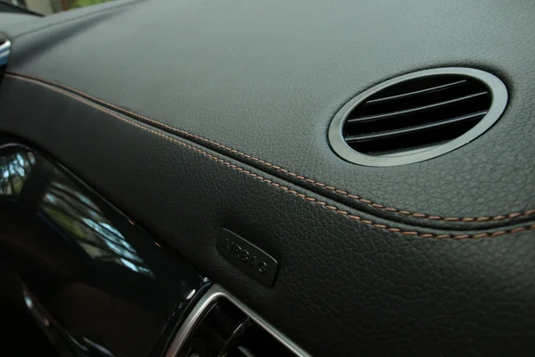 Interior del Mercedes-Benz Gle 400 Coupe — Foto de Stock