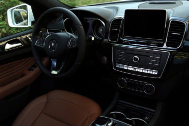 Mercedes-Benz şıya 400 Coupe Denetim Masası