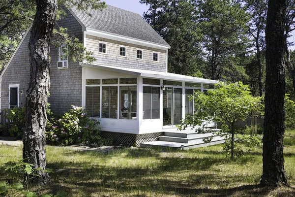 Salt box house in Cape Cod — Stock Photo, Image