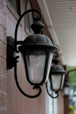 Line of old dusty lamps in Damascus Virginia