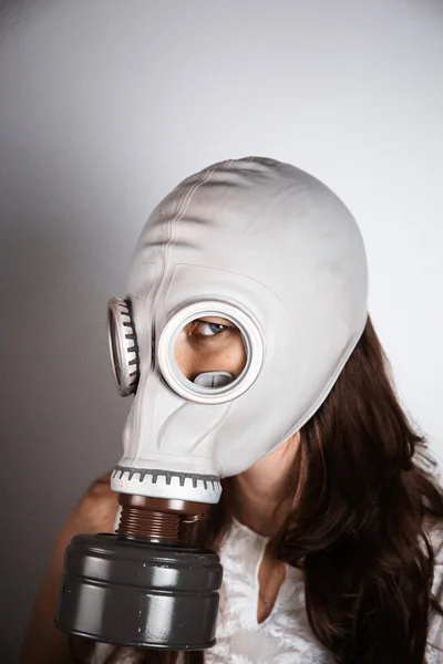 Kobieta noszenia maski — Zdjęcie stockowe
