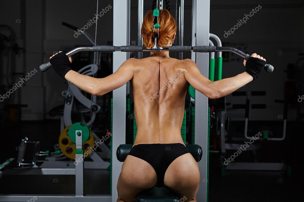 black pussy fucked hard to orgasm girks topless in gym