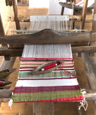 Bulgaristan 'da geleneksel el dokuması halı ve tuval tezgahı, Europ