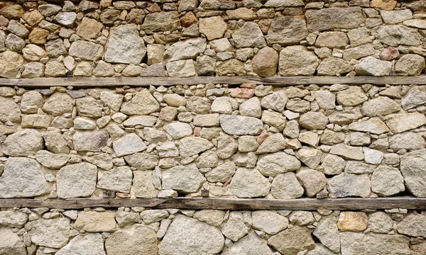 古い石壁、木製の梁と — ストック写真