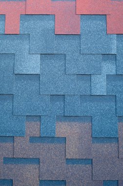 Dükkanda yeni farklı renkte dikdörtgen ziftler var.