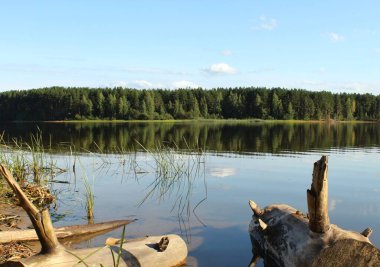 Mavi su ve gökyüzü