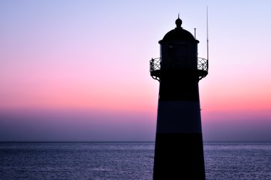Deniz feneri günbatımı