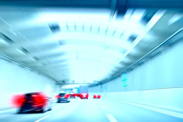 Verkehr - städtischer Tunnel — Stockfoto