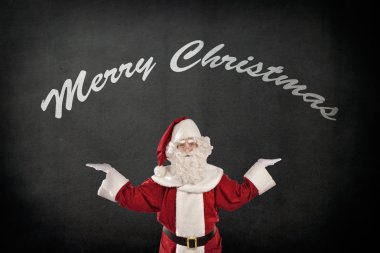 Noel Baba sunuyor ...